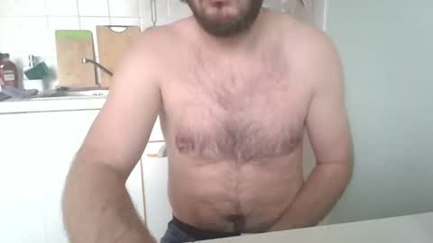 astleitx online show from November 18, 2025, 2:21 pm