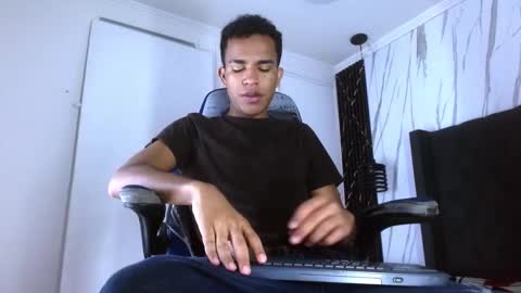 Aston  online show from October 21, 2025, 3:51 am