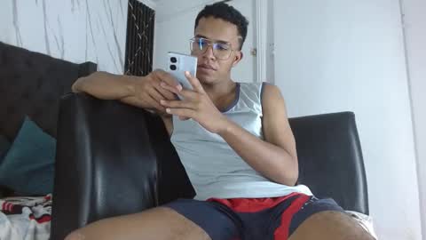 Aston  online show from November 20, 2025, 3:28 am