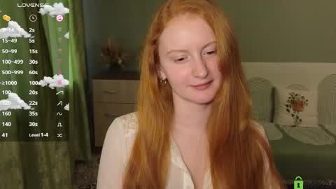 Snapshot of astoria_ross_ chatting on April 6, 2026, 3:13 pm Astoria online show from April 6, 2026, 3:13 pm
