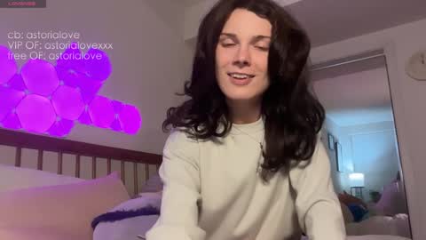 Snapshot of astorialove chatting on February 28, 2026, 4:57 am AstoriaLove online show from February 28, 2026, 4:57 am