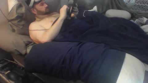 astra916 online show from December 3, 2024, 6:38 pm