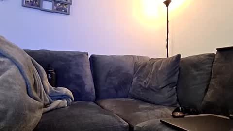 astra916 online show from March 1, 2026, 9:28 pm