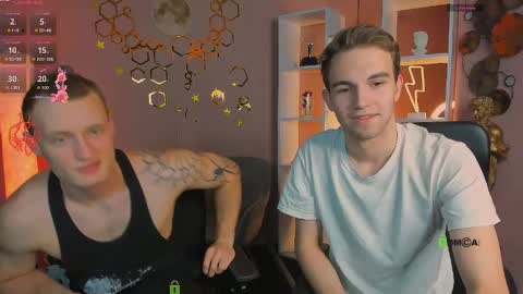 Snapshot of astren_villo chatting on June 8, 2026, 12:16 pm astren online show from June 8, 2026, 12:16 pm