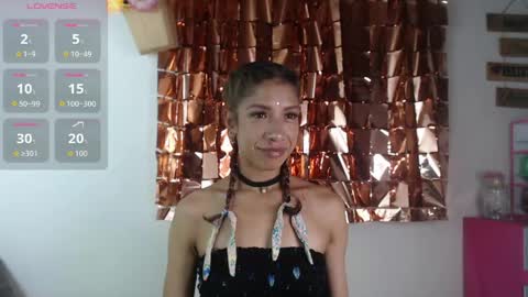 Astrid online show from April 14, 2026, 9:54 pm