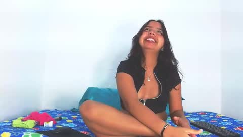 Snapshot of astridvagina18 chatting on December 3, 2024, 5:12 pm ASTRID online show from December 3, 2024, 5:12 pm