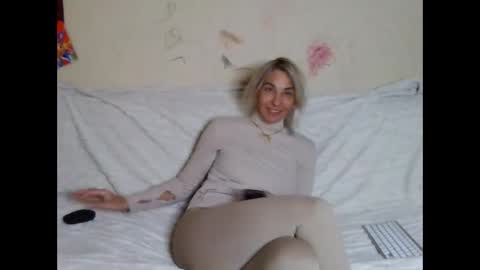 AsyaLu online show from October 2, 2025, 12:12 pm