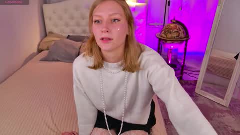 Asya online show from December 23, 2025, 6:22 am