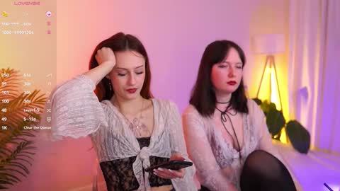 asyfox online show from March 31, 2026, 7:09 am