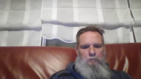 Snapshot of atatanka chatting on May 6, 2026, 10:15 pm atatanka online show from May 6, 2026, 10:15 pm