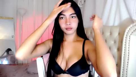 Sam online show from October 17, 2025, 1:46 pm