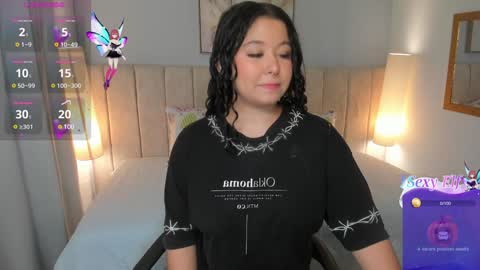 Snapshot of atena_cuteee chatting on December 3, 2024, 2:25 am sofia online show from December 3, 2024, 2:25 am