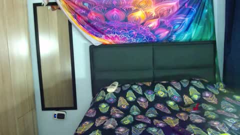 Snapshot of atena_messy chatting on November 2, 2025, 12:13 am atena messy online show from November 2, 2025, 12:13 am