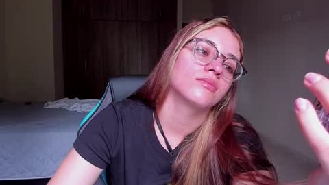 atenas online show from February 24, 2025, 7:09 pm