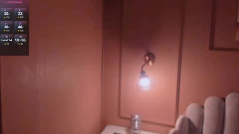Snapshot of atenea_cute21 chatting on June 5, 2026, 2:51 am Athenea online show from June 5, 2026, 2:51 am