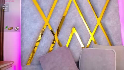 Snapshot of atenea_smith1 chatting on May 22, 2026, 4:08 am Athenea online show from May 22, 2026, 4:08 am