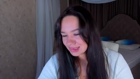 athena_pallada online show from November 19, 2025, 2:11 am