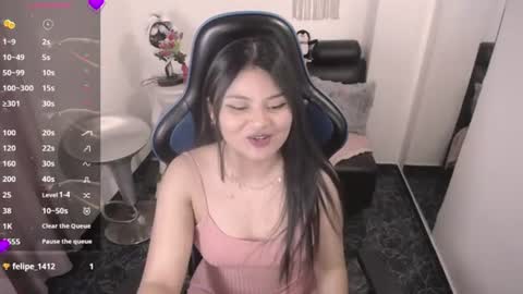 Snapshot of athena_snaw chatting on July 8, 2026, 3:33 am athena_snaw online show from July 8, 2026, 3:33 am
