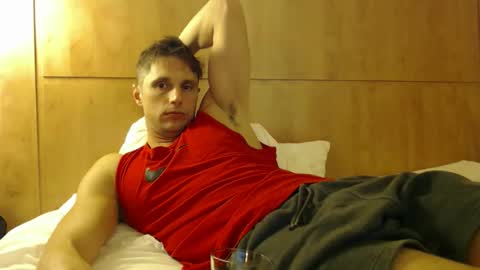 tommycb55555 online show from October 18, 2025, 9:04 pm