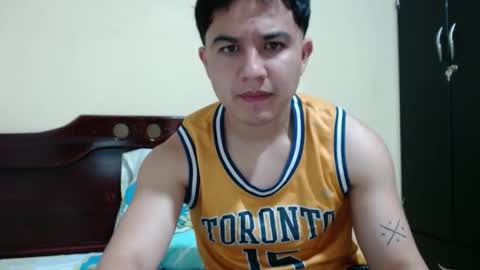 Robin online show from May 20, 2026, 11:44 pm