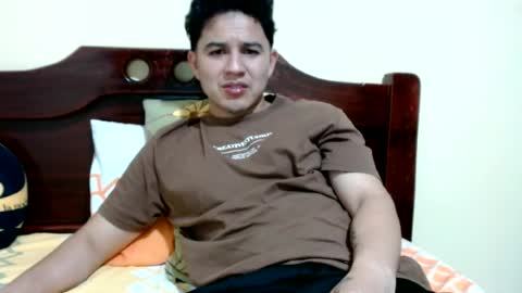 Snapshot of athleticboy2026 chatting on June 26, 2026, 10:47 pm Robin online show from June 26, 2026, 10:47 pm