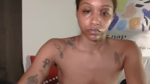 AtirahCali online show from December 21, 2025, 1:40 pm