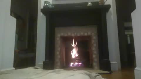 atlandi online show from November 17, 2025, 1:11 am