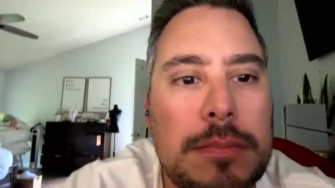 Snapshot of atlchris89 chatting on May 13, 2026, 7:55 pm atlchris89 online show from May 13, 2026, 7:55 pm