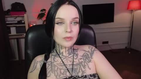 Snapshot of atomic_ketchup chatting on July 9, 2026, 6:12 pm online every day between 10am-23pm online show from July 9, 2026, 6:12 pm