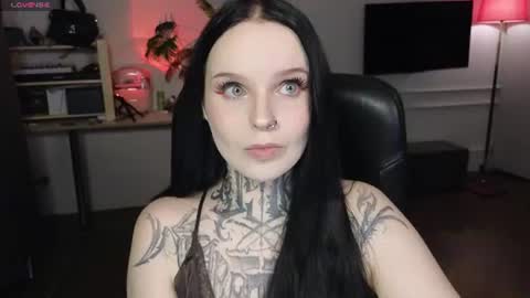 Snapshot of atomic_ketchup chatting on July 23, 2026, 7:45 pm online every day between 10am-23pm online show from July 23, 2026, 7:45 pm