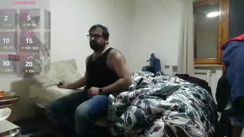 Snapshot of attila85 chatting on April 7, 2026, 11:37 pm Bleakw85 online show from April 7, 2026, 11:37 pm
