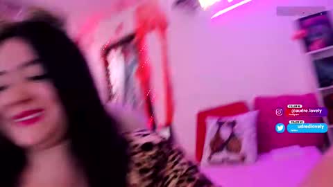 Andrea online show from October 30, 2025, 10:49 am