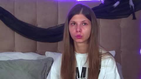 Audrey online show from November 2, 2025, 6:21 pm