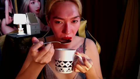 Miss awra online show from December 24, 2024, 7:49 am