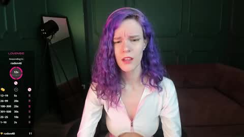 Lana online show from April 17, 2026, 7:00 am