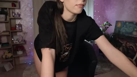 Aurora online show from December 15, 2024, 7:31 pm