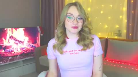 Kate online show from January 16, 2025, 7:20 pm