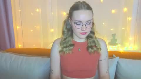 Kate online show from February 2, 2025, 4:00 pm