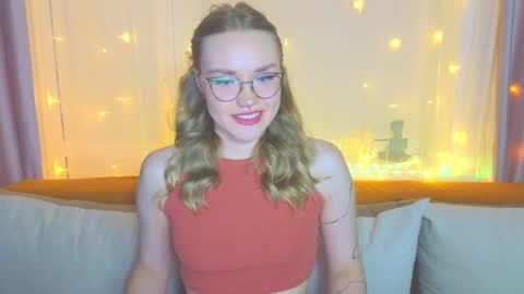 Kate online show from February 2, 2025, 7:04 pm