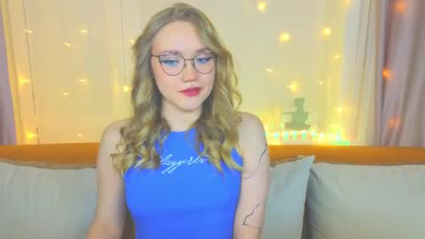 Kate online show from February 9, 2025, 6:47 pm