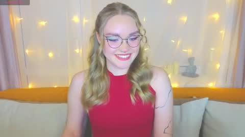 Kate online show from February 28, 2025, 4:31 pm