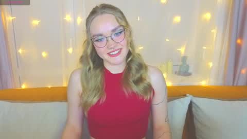 Kate online show from February 28, 2025, 7:35 pm