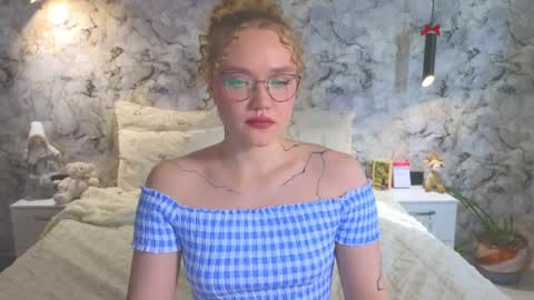 Kate online show from April 5, 2026, 3:15 am