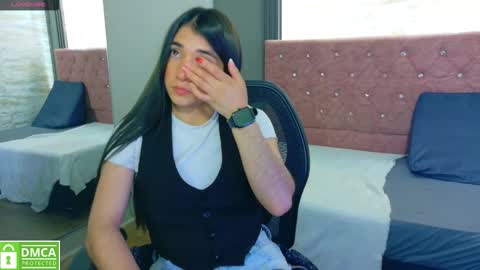 Aurora online show from September 26, 2025, 3:32 am