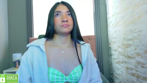 Aurora online show from October 1, 2025, 3:56 am