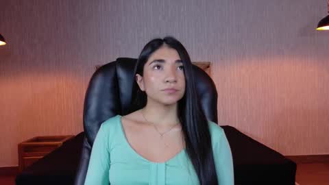 Aurora online show from November 22, 2025, 1:48 am