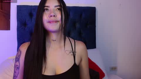 Aurora monroee online show from April 17, 2026, 11:46 am