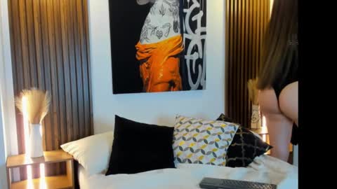 aurora_palmer online show from February 3, 2025, 1:09 am