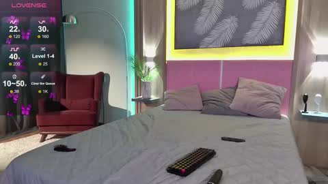 Serena online show from February 18, 2025, 11:22 am