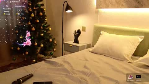 Serena online show from December 18, 2025, 9:04 am